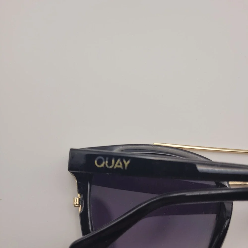 QUAY Australia Sweet Dreams 125 Gold Black Sunglasses Fashion Full Rim Eyewear